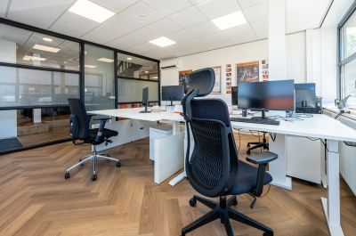 Zeist, Dijnselburgerlaan 1 4