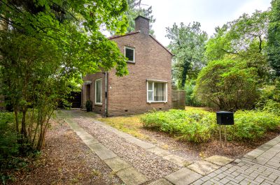 Huis ter heide, Universumlaan 7 