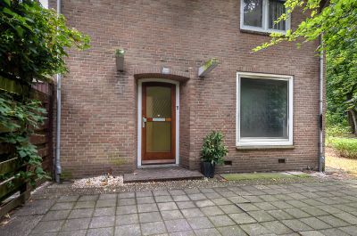 Huis ter heide, Universumlaan 7 