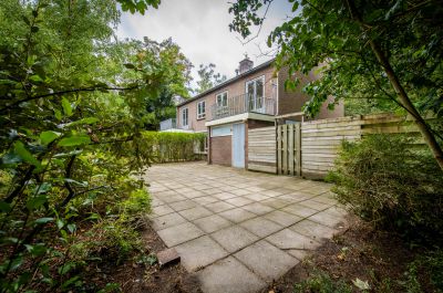 Huis ter heide, Universumlaan 9 