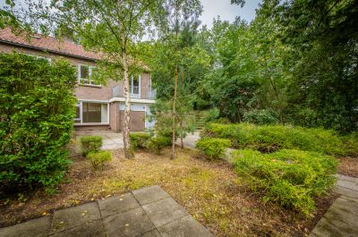 Huis ter heide, Universumlaan 9 