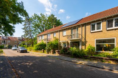 Zeist, Cornelis m.j.m. burgerlaan 5 