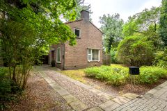 Huis ter heide, Universumlaan 7 